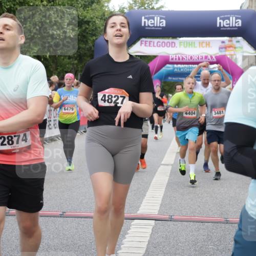06.09.2026 - CURREX Alsterlauf Yannick Fuchs http://msf.ph/oto/10180522 06.09.2026 09:55:39 Ziel 2117, 2308, 2420, 2479, 2854, 2874, 3051, 3481, 3550, 3799, 3929, 4284, 4404, 4827, 4949, 4962, 5720, 6034, 6479, 8027, 8204 meine-sportfotos.de