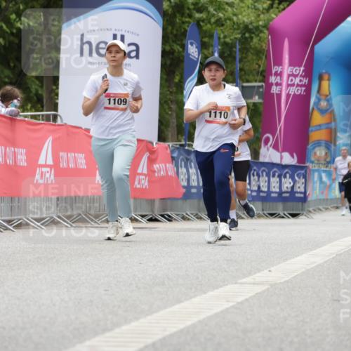 06.09.2026 - CURREX Alsterlauf Yannick Fuchs http://msf.ph/oto/10180719 06.09.2026 12:04:35 Ziel 1174, 1179 meine-sportfotos.de