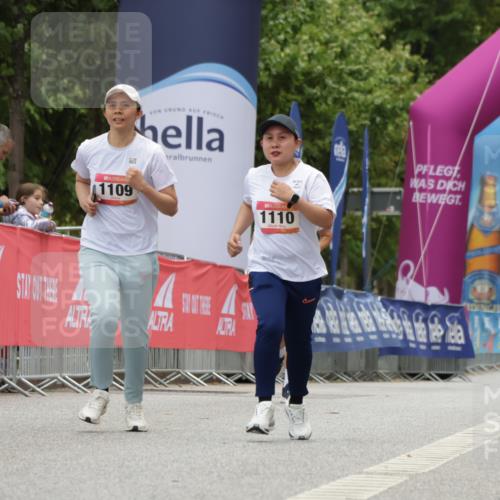 06.09.2026 - CURREX Alsterlauf Yannick Fuchs http://msf.ph/oto/10180778 06.09.2026 12:04:37 Ziel 1109, 1110, 1174, 1179 meine-sportfotos.de