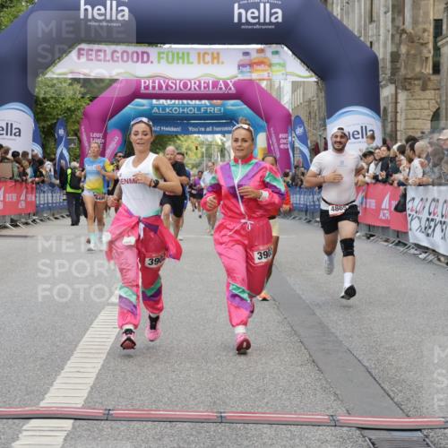 06.09.2026 - CURREX Alsterlauf Yannick Fuchs http://msf.ph/oto/10181050 06.09.2026 09:55:46 Ziel 2117, 2479, 3051, 3304, 3481, 3799, 3902, 3903, 3929, 4190, 4284, 4404, 4865, 4955, 4961, 4962, 5488, 6034, 6400, 6479, 8027, 8204, 8259 meine-sportfotos.de