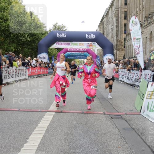 06.09.2026 - CURREX Alsterlauf Yannick Fuchs http://msf.ph/oto/10181157 06.09.2026 09:55:47 Ziel 2117, 2479, 3051, 3304, 3481, 3799, 3902, 3903, 3929, 4190, 4284, 4404, 4865, 4955, 4961, 4962, 5488, 6034, 6400, 6479, 8204, 8259 meine-sportfotos.de