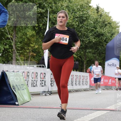 06.09.2026 - CURREX Alsterlauf Yannick Fuchs http://msf.ph/oto/10181277 06.09.2026 12:04:59 Ziel 1036, 1084 meine-sportfotos.de