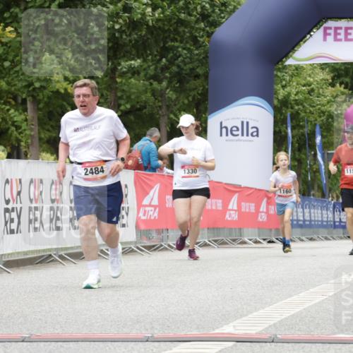 06.09.2026 - CURREX Alsterlauf Yannick Fuchs http://msf.ph/oto/10181328 06.09.2026 12:05:02 Ziel 1084, 1330, 2484 meine-sportfotos.de