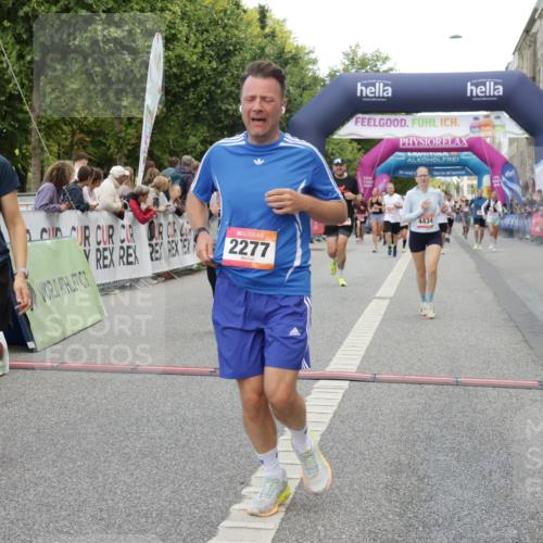 06.09.2026 - CURREX Alsterlauf Yannick Fuchs http://msf.ph/oto/10181702 06.09.2026 09:55:54 Ziel 2239, 2277, 3902, 3903, 4190, 4434, 4463, 4627, 4865, 4961, 5484, 5488, 6400, 8086, 8259 meine-sportfotos.de