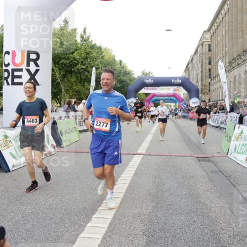 06.09.2026 - CURREX Alsterlauf Yannick Fuchs http://msf.ph/oto/10181722 06.09.2026 09:55:54 Ziel 2239, 2277, 3902, 3903, 4190, 4434, 4463, 4627, 4865, 4961, 5484, 5488, 6400, 8086, 8259 meine-sportfotos.de