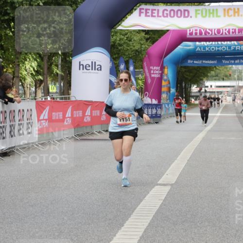 06.09.2026 - CURREX Alsterlauf Yannick Fuchs http://msf.ph/oto/10182315 06.09.2026 12:10:40 Ziel 1151 meine-sportfotos.de