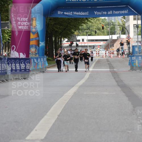 06.09.2026 - CURREX Alsterlauf Yannick Fuchs http://msf.ph/oto/10182571 06.09.2026 12:11:10 Ziel 1167 meine-sportfotos.de
