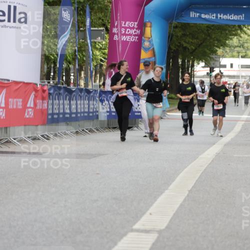 06.09.2026 - CURREX Alsterlauf Yannick Fuchs http://msf.ph/oto/10182651 06.09.2026 12:11:30 Ziel  meine-sportfotos.de