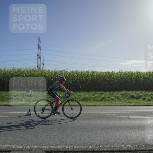 06.09.2026 - 20. Norderstedt Triathlon Michael Burmester http://msf.ph/oto/10182898 06.09.2026 09:37:28 Radfahren 604, 695 meine-sportfotos.de