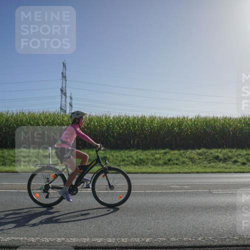 06.09.2026 - 20. Norderstedt Triathlon Michael Burmester http://msf.ph/oto/10183102 06.09.2026 09:41:16 Radfahren 666 meine-sportfotos.de