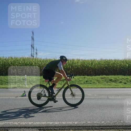 06.09.2026 - 20. Norderstedt Triathlon Michael Burmester http://msf.ph/oto/10183229 06.09.2026 10:29:27 Radfahren 1211, 1501 meine-sportfotos.de