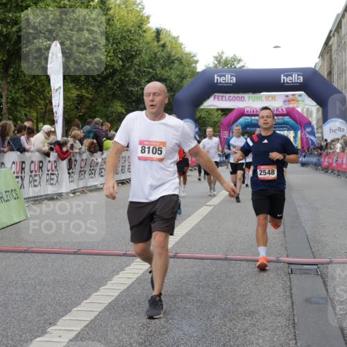 06.09.2026 - CURREX Alsterlauf Yannick Fuchs http://msf.ph/oto/10183237 06.09.2026 09:56:13 Ziel 2085, 2171, 2548, 2805, 3225, 3486, 3571, 3830, 4111, 4365, 4715, 4809, 5085, 5095, 5206, 5682, 6170, 6441, 8105, 8170 meine-sportfotos.de