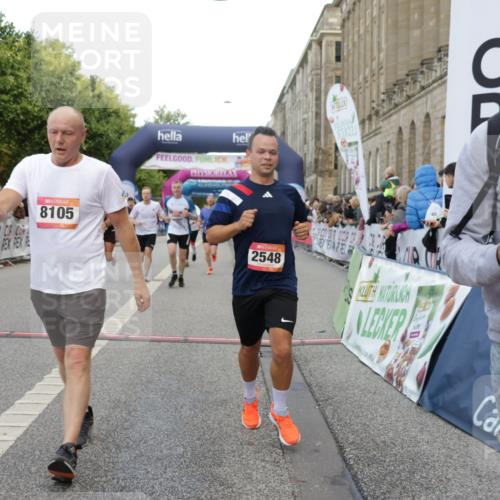 06.09.2026 - CURREX Alsterlauf Yannick Fuchs http://msf.ph/oto/10183299 06.09.2026 09:56:14 Ziel 2085, 2171, 2548, 3486, 3571, 4111, 4365, 4715, 4809, 5085, 5095, 5206, 5682, 6170, 6416, 6441, 8105, 8170 meine-sportfotos.de