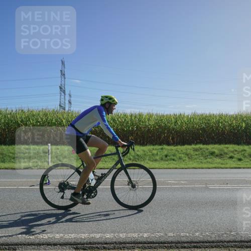 06.09.2026 - 20. Norderstedt Triathlon Michael Burmester http://msf.ph/oto/10183321 06.09.2026 10:33:51 Radfahren 718, 756, 1220 meine-sportfotos.de