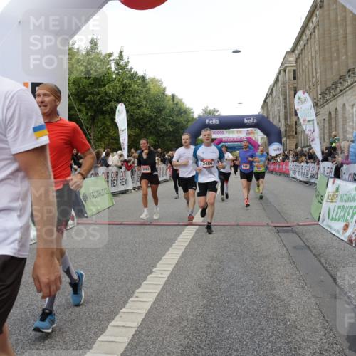 06.09.2026 - CURREX Alsterlauf Yannick Fuchs http://msf.ph/oto/10183447 06.09.2026 09:56:16 Ziel 2085, 2171, 2548, 3486, 3571, 4111, 4365, 4715, 5095, 5206, 5682, 5841, 6170, 6416, 6441, 8105, 8170 meine-sportfotos.de