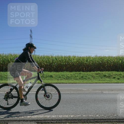 06.09.2026 - 20. Norderstedt Triathlon Michael Burmester http://msf.ph/oto/10183515 06.09.2026 10:40:03 Radfahren 64, 748, 1200, 1222 meine-sportfotos.de