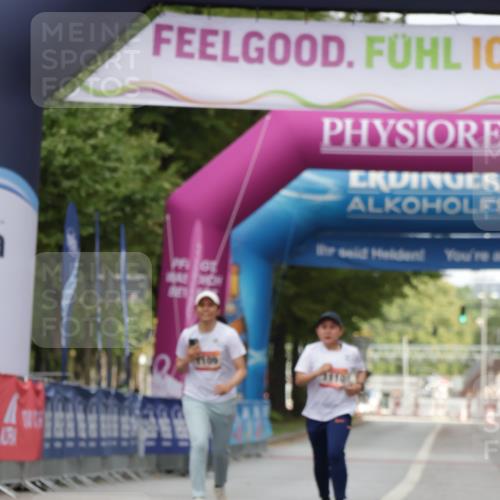 06.09.2026 - CURREX Alsterlauf Yannick Fuchs http://msf.ph/oto/10183518 06.09.2026 12:13:31 Ziel  meine-sportfotos.de