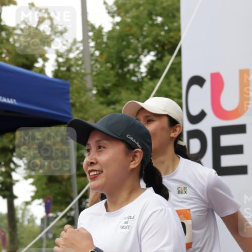 06.09.2026 - CURREX Alsterlauf Yannick Fuchs http://msf.ph/oto/10183708 06.09.2026 12:13:43 Ziel 1109, 1110 meine-sportfotos.de