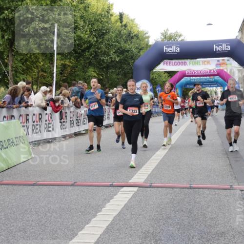 06.09.2026 - CURREX Alsterlauf Yannick Fuchs http://msf.ph/oto/10184134 06.09.2026 09:56:25 Ziel 2085, 2188, 2341, 3577, 4057, 4715, 4933, 5332, 5473, 5586, 5807, 5841, 6416, 6441, 8131, 8134 meine-sportfotos.de
