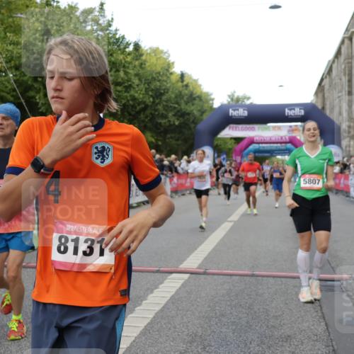 06.09.2026 - CURREX Alsterlauf Yannick Fuchs http://msf.ph/oto/10184604 06.09.2026 09:56:30 Ziel 2188, 2341, 2620, 3116, 3577, 4057, 4059, 4933, 5332, 5473, 5586, 5807, 6269, 8131, 8134 meine-sportfotos.de