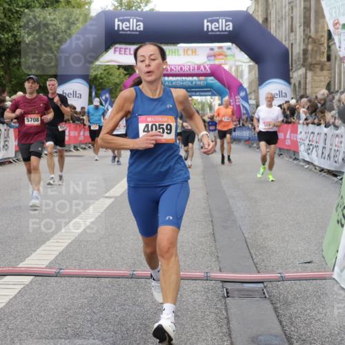 06.09.2026 - CURREX Alsterlauf Yannick Fuchs http://msf.ph/oto/10184870 06.09.2026 09:56:34 Ziel 2188, 2341, 2620, 3116, 3577, 4059, 4088, 4575, 4933, 5332, 5473, 5586, 5591, 5708, 5807, 6091, 6164, 6269, 8131 meine-sportfotos.de