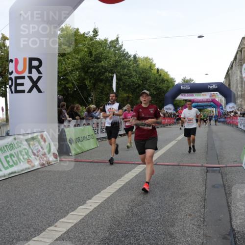 06.09.2026 - CURREX Alsterlauf Yannick Fuchs http://msf.ph/oto/10186838 06.09.2026 09:56:52 Ziel 2236, 2647, 2648, 2927, 3123, 3609, 3638, 3689, 4126, 4422, 4717, 5011, 5312, 5313, 5411, 5412, 5413, 5414, 5543, 5719, 5973, 6159 meine-sportfotos.de