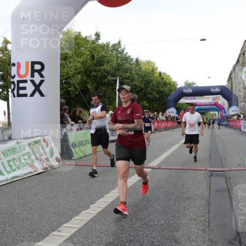 06.09.2026 - CURREX Alsterlauf Yannick Fuchs http://msf.ph/oto/10186907 06.09.2026 09:56:53 Ziel 2236, 2927, 3123, 3609, 3638, 3689, 4126, 4422, 4717, 5312, 5313, 5543, 5719, 5973, 6159 meine-sportfotos.de