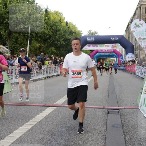 06.09.2026 - CURREX Alsterlauf Yannick Fuchs http://msf.ph/oto/10187043 06.09.2026 09:56:54 Ziel 2236, 2931, 3123, 3587, 3609, 3638, 3689, 4126, 4717, 5312, 5313, 5543, 5719, 5973, 6159, 8200 meine-sportfotos.de