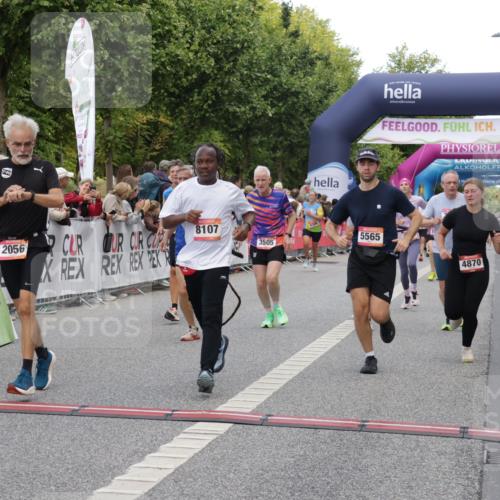 06.09.2026 - CURREX Alsterlauf Yannick Fuchs http://msf.ph/oto/10188528 06.09.2026 09:57:11 Ziel 2056, 2165, 2311, 2557, 2968, 3349, 3505, 3519, 3520, 3622, 3690, 3694, 4870, 5166, 5320, 5565, 6071, 6394, 8107, 8167 meine-sportfotos.de