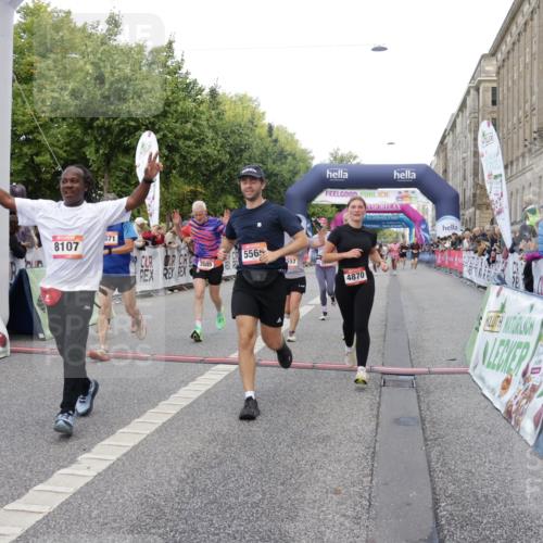 06.09.2026 - CURREX Alsterlauf Yannick Fuchs http://msf.ph/oto/10188635 06.09.2026 09:57:12 Ziel 2056, 2311, 2557, 2968, 3349, 3505, 3622, 3690, 3694, 4870, 5166, 5320, 5565, 6071, 6394, 6396, 8107, 8167 meine-sportfotos.de