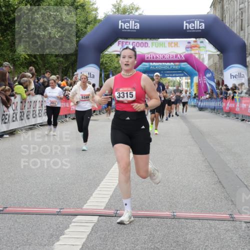 06.09.2026 - CURREX Alsterlauf Yannick Fuchs http://msf.ph/oto/10188961 06.09.2026 10:05:30 Ziel 2310, 3011, 3315, 3336, 3527, 3528, 3890, 4151, 4152, 4511, 4642, 5349 meine-sportfotos.de