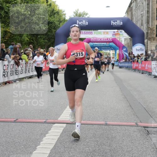 06.09.2026 - CURREX Alsterlauf Yannick Fuchs http://msf.ph/oto/10188984 06.09.2026 10:05:30 Ziel 2310, 3011, 3315, 3336, 3527, 3528, 3890, 4151, 4152, 4511, 4642, 5349 meine-sportfotos.de