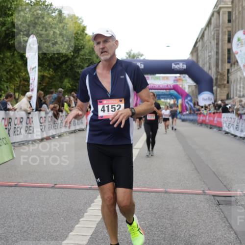 06.09.2026 - CURREX Alsterlauf Yannick Fuchs http://msf.ph/oto/10189269 06.09.2026 10:05:35 Ziel 2310, 3064, 3315, 3527, 3528, 4152, 4408, 4511, 5349, 5373, 5777, 6458 meine-sportfotos.de