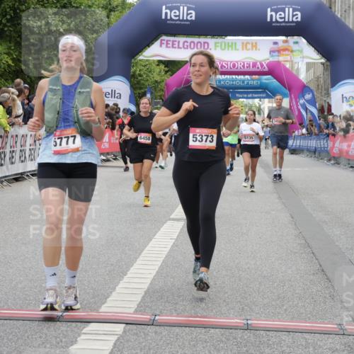 06.09.2026 - CURREX Alsterlauf Yannick Fuchs http://msf.ph/oto/10189322 06.09.2026 10:05:36 Ziel 2310, 3064, 3315, 4152, 4408, 4511, 5135, 5349, 5373, 5405, 5406, 5777, 6458 meine-sportfotos.de