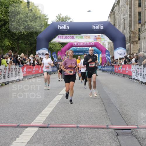 06.09.2026 - CURREX Alsterlauf Yannick Fuchs http://msf.ph/oto/10189367 06.09.2026 09:57:23 Ziel 2311, 2316, 2900, 3673, 3881, 3978, 4641, 5345, 5398, 5463, 5978, 6119, 6279, 6396, 8093, 8198, 8281 meine-sportfotos.de