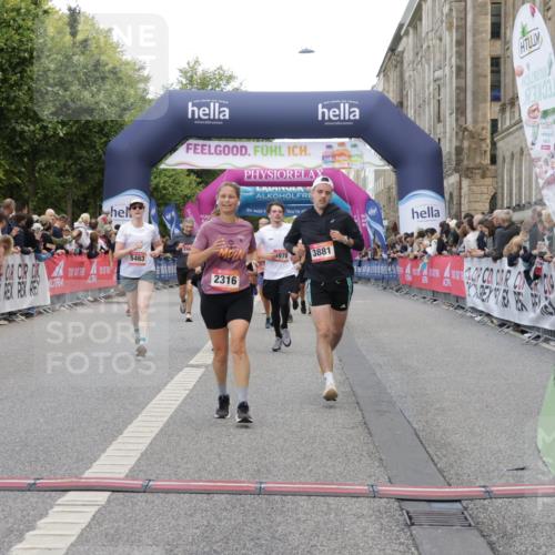 06.09.2026 - CURREX Alsterlauf Yannick Fuchs http://msf.ph/oto/10189414 06.09.2026 09:57:24 Ziel 2316, 2900, 3673, 3881, 3978, 4641, 4859, 5345, 5398, 5463, 5510, 5978, 6119, 6279, 6396, 8093, 8198, 8281 meine-sportfotos.de