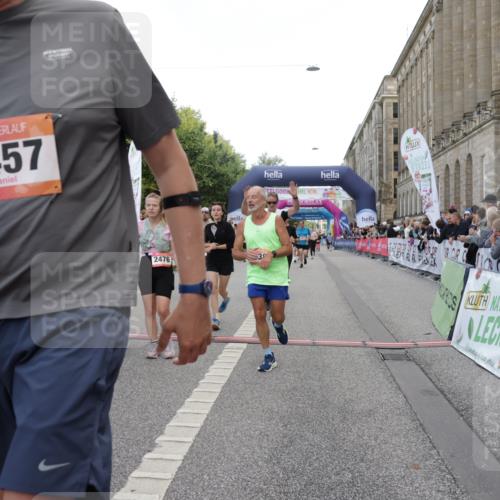 06.09.2026 - CURREX Alsterlauf Yannick Fuchs http://msf.ph/oto/10189835 06.09.2026 10:05:44 Ziel 2267, 2476, 2659, 3064, 3180, 3230, 3314, 3439, 3457, 4130, 4197, 4198, 4408, 4430, 4538, 5135, 5137, 5373, 5390, 5405, 5406, 5777, 6458 meine-sportfotos.de