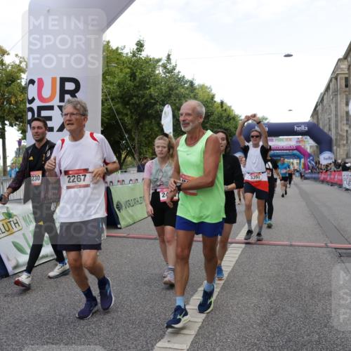 06.09.2026 - CURREX Alsterlauf Yannick Fuchs http://msf.ph/oto/10189936 06.09.2026 10:05:46 Ziel 2047, 2267, 2476, 2659, 3064, 3180, 3230, 3314, 3439, 3457, 4130, 4197, 4198, 4408, 4430, 4538, 4871, 5135, 5137, 5390, 5405, 5406, 5520, 6458 meine-sportfotos.de