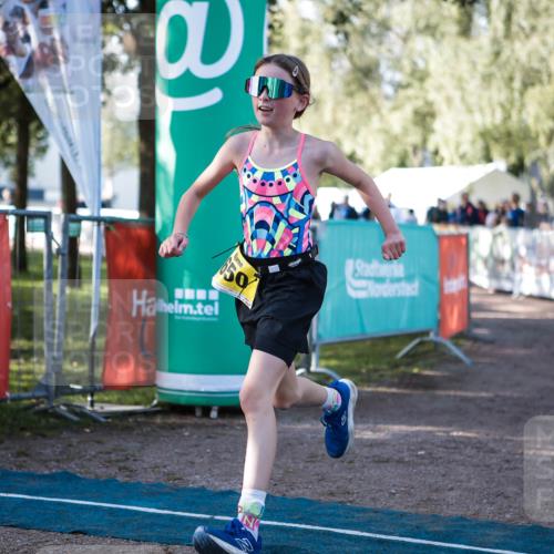 06.09.2026 - 20. Norderstedt Triathlon H.Heesch http://msf.ph/oto/10192629 06.09.2026 09:50:46 Ziel 605, 650, 686 meine-sportfotos.de