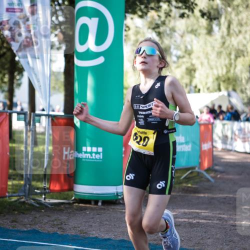 06.09.2026 - 20. Norderstedt Triathlon H.Heesch http://msf.ph/oto/10192690 06.09.2026 09:52:14 Ziel 620, 666 meine-sportfotos.de