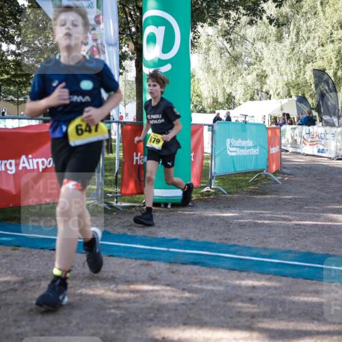 06.09.2026 - 20. Norderstedt Triathlon H.Heesch http://msf.ph/oto/10192871 06.09.2026 09:53:37 Ziel 625, 647, 679 meine-sportfotos.de