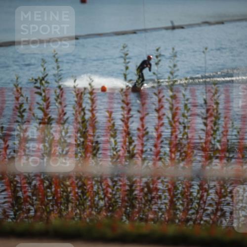 06.09.2026 - 20. Norderstedt Triathlon H.Heesch http://msf.ph/oto/10193202 06.09.2026 10:31:18 Ziel  meine-sportfotos.de