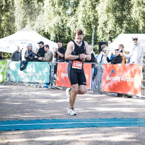06.09.2026 - 20. Norderstedt Triathlon H.Heesch http://msf.ph/oto/10193384 06.09.2026 10:38:40 Ziel 1500 meine-sportfotos.de