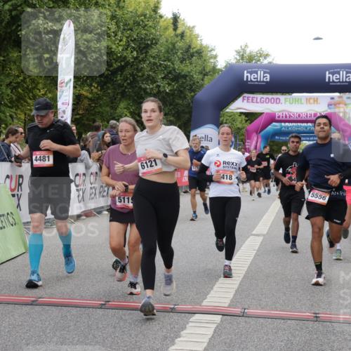 06.09.2026 - CURREX Alsterlauf Yannick Fuchs http://msf.ph/oto/10193458 06.09.2026 10:05:53 Ziel 2047, 4130, 4197, 4198, 4481, 4736, 4737, 4741, 4871, 5070, 5115, 5137, 5390, 5520, 5556, 5781, 6045, 6121 meine-sportfotos.de