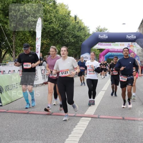 06.09.2026 - CURREX Alsterlauf Yannick Fuchs http://msf.ph/oto/10193481 06.09.2026 10:05:54 Ziel 2047, 4130, 4197, 4198, 4481, 4736, 4737, 4741, 4871, 5070, 5115, 5520, 5556, 5781, 6045, 6121 meine-sportfotos.de