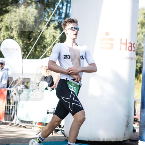 06.09.2026 - 20. Norderstedt Triathlon H.Heesch http://msf.ph/oto/10193502 06.09.2026 10:40:04 Ziel 735 meine-sportfotos.de