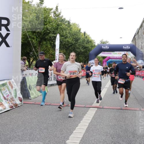 06.09.2026 - CURREX Alsterlauf Yannick Fuchs http://msf.ph/oto/10193505 06.09.2026 10:05:54 Ziel 2047, 4130, 4197, 4198, 4481, 4736, 4737, 4741, 4871, 5070, 5115, 5520, 5556, 5781, 6045, 6121 meine-sportfotos.de