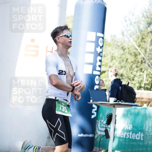 06.09.2026 - 20. Norderstedt Triathlon H.Heesch http://msf.ph/oto/10193509 06.09.2026 10:40:04 Ziel 735 meine-sportfotos.de
