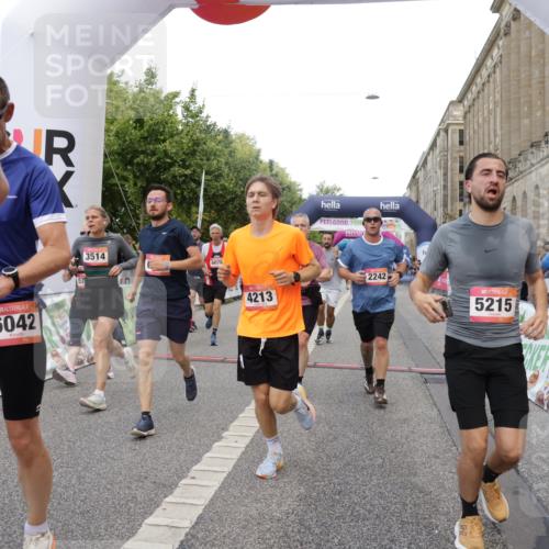 06.09.2026 - CURREX Alsterlauf Yannick Fuchs http://msf.ph/oto/10193574 06.09.2026 09:57:39 Ziel 2237, 2242, 2288, 2538, 2663, 2806, 3097, 3160, 3442, 3514, 3559, 4213, 4224, 4334, 4682, 4691, 5107, 5215, 5775, 6020, 6042, 6078, 6318, 6365, 8231, 8307 meine-sportfotos.de