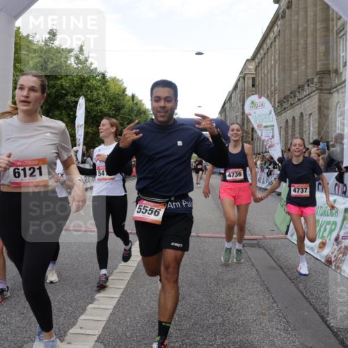 06.09.2026 - CURREX Alsterlauf Yannick Fuchs http://msf.ph/oto/10193589 06.09.2026 10:05:55 Ziel 2047, 3098, 3842, 3976, 4197, 4481, 4736, 4737, 4741, 4871, 5070, 5115, 5520, 5556, 5781, 6045, 6121 meine-sportfotos.de